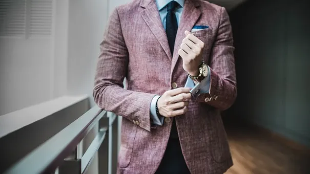 tenu gentleman